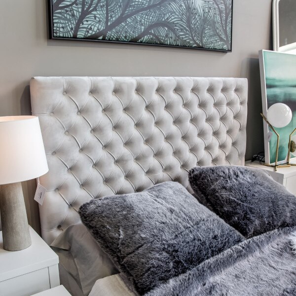 Jolie Bed